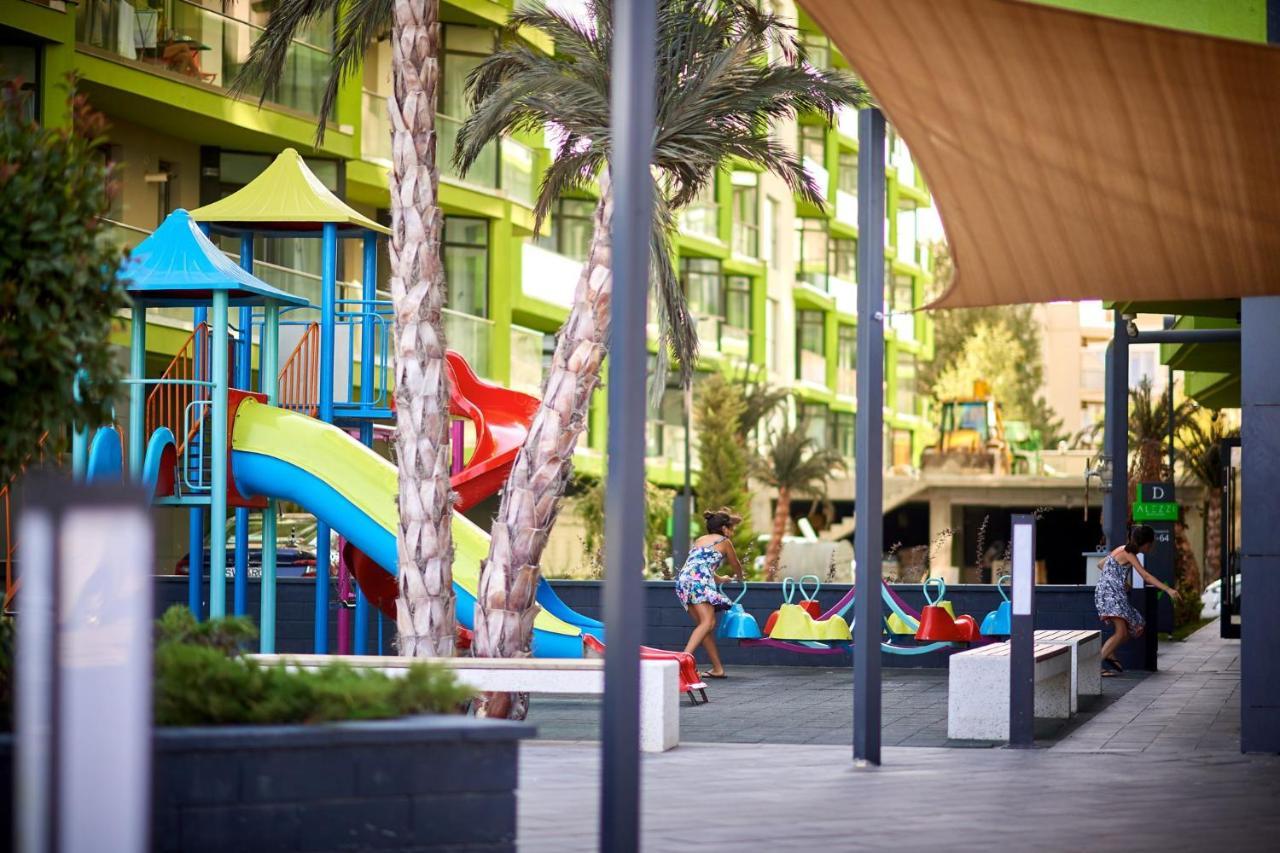 Melisea Aparthotel Pool & Spa Mamaia Nord Неводарі Екстер'єр фото